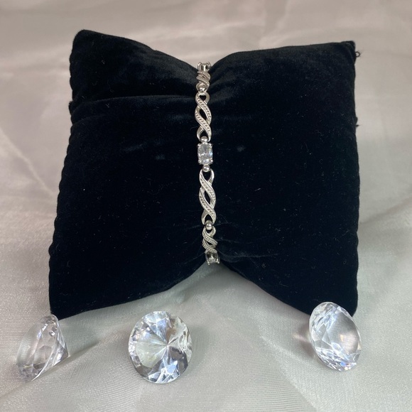 925 STERLING SILVER infinity CZ bracelet ♾️ - Picture 4 of 13